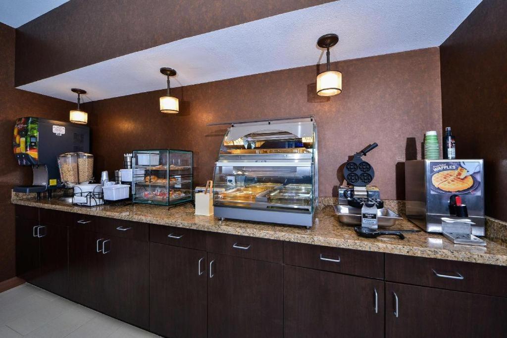 Americas Best Value Inn & Suites Cuero Exteriér fotografie