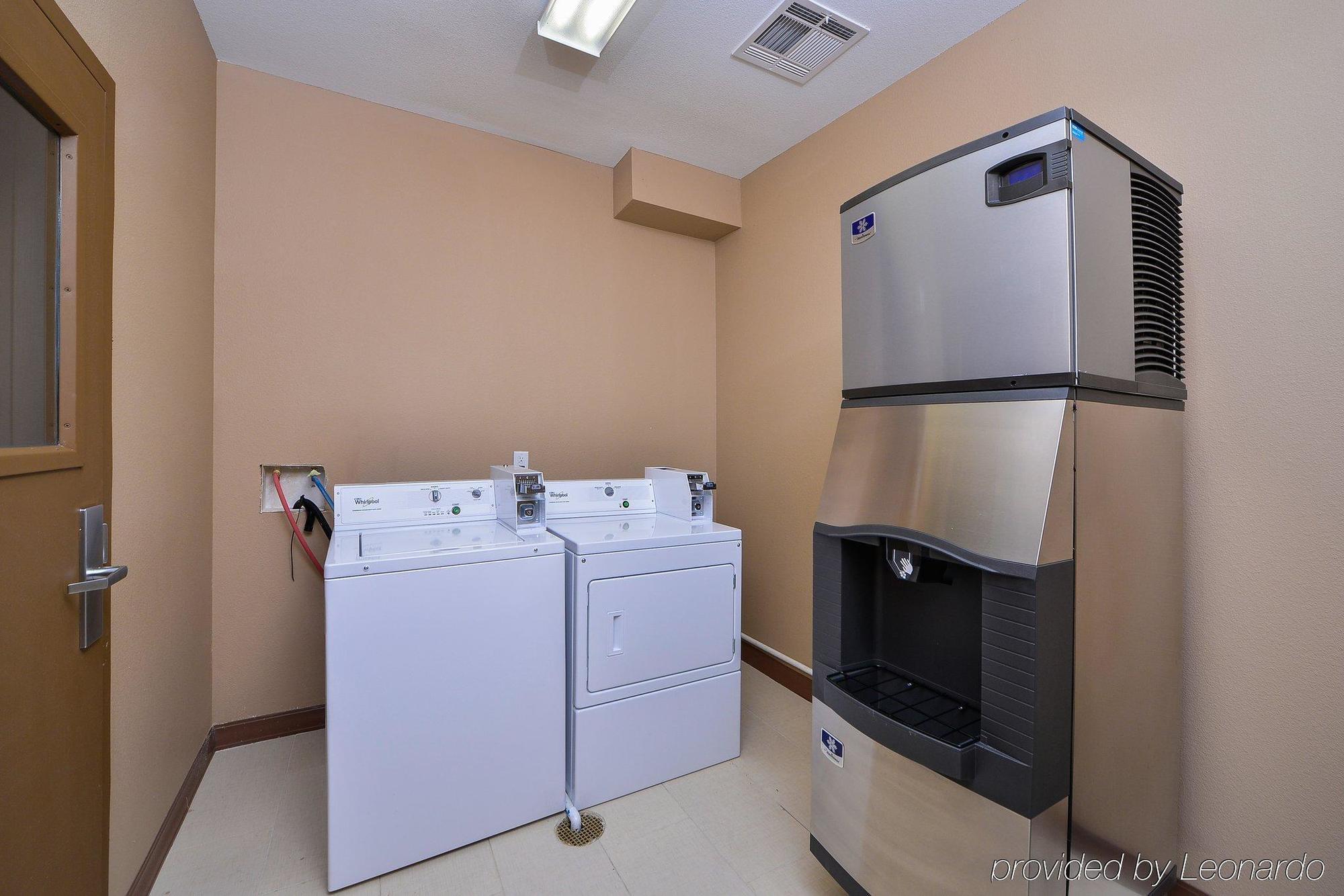Americas Best Value Inn & Suites Cuero Exteriér fotografie